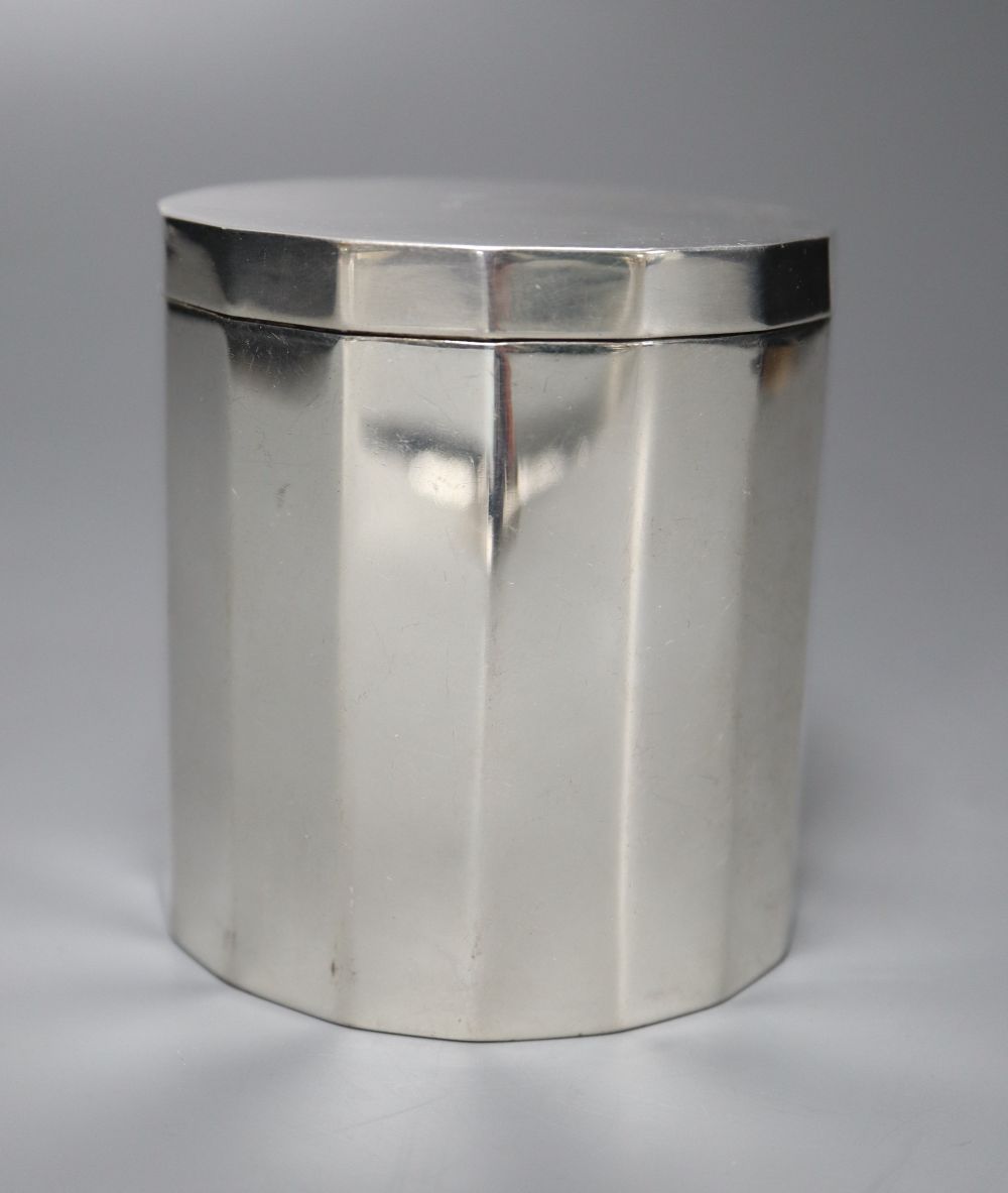 A late George II silver panelled canister and cover, MR, London, 1759, 8cm, 5oz.